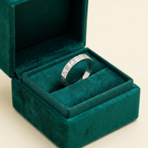 Fede Bulgari in oro bianco 18 kt con diamante